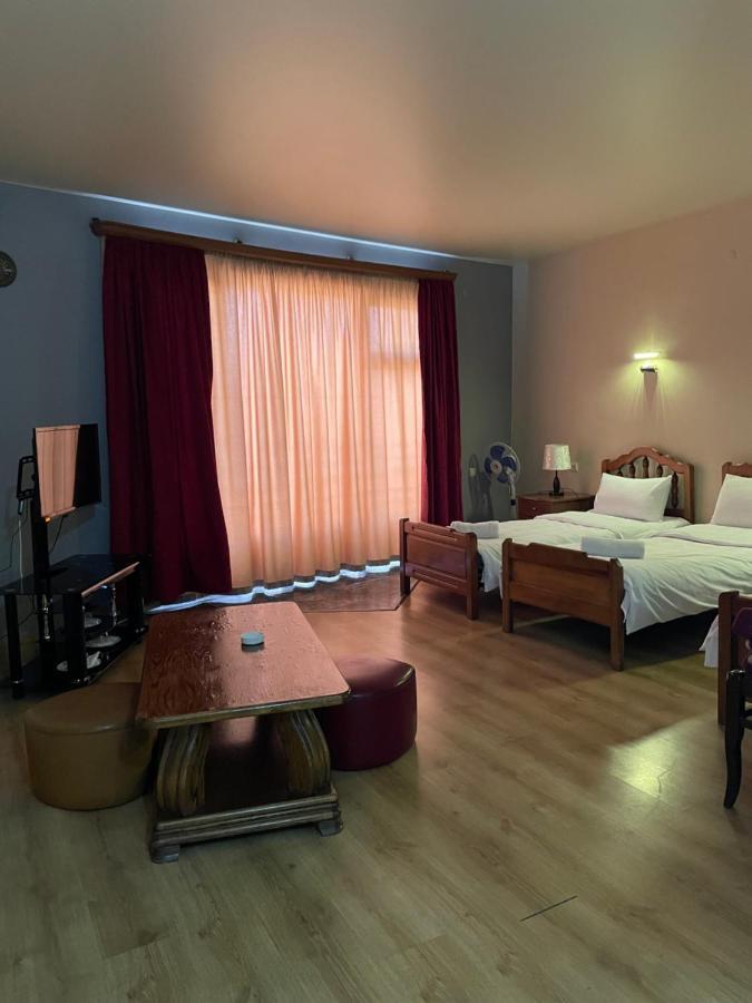 Hotel Era Tbilisi Exterior photo